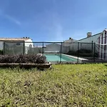 Grande Villa Avec Wifi, Jardin, 10 Couchages A Saint-Denis-D'Oleron - Fr-1-246A-226