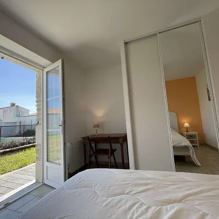 Grande Avec Wifi, Jardin, 10 Couchages à Saint-denis-d'oléron - Fr-1-246a-226 Camping
