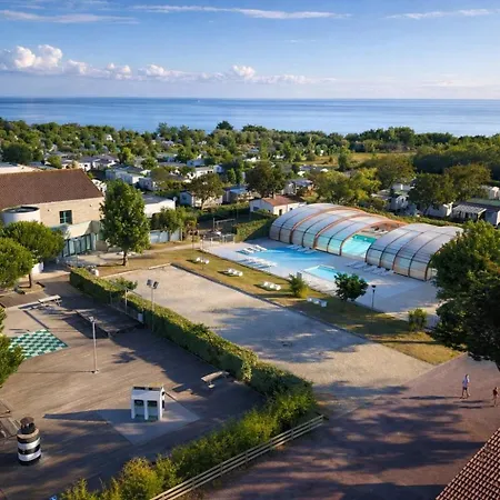 3 Etoiles - Piscine - Ccbffbc مكان تخييم Saint-Denis-dʼOléron