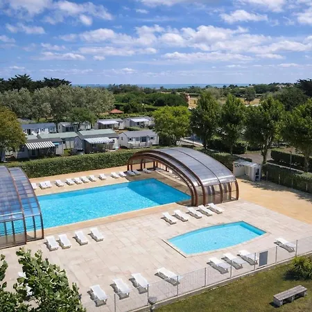 Grande Avec Wifi, Jardin, 10 Couchages à Saint-denis-d'oléron - Fr-1-246a-226
